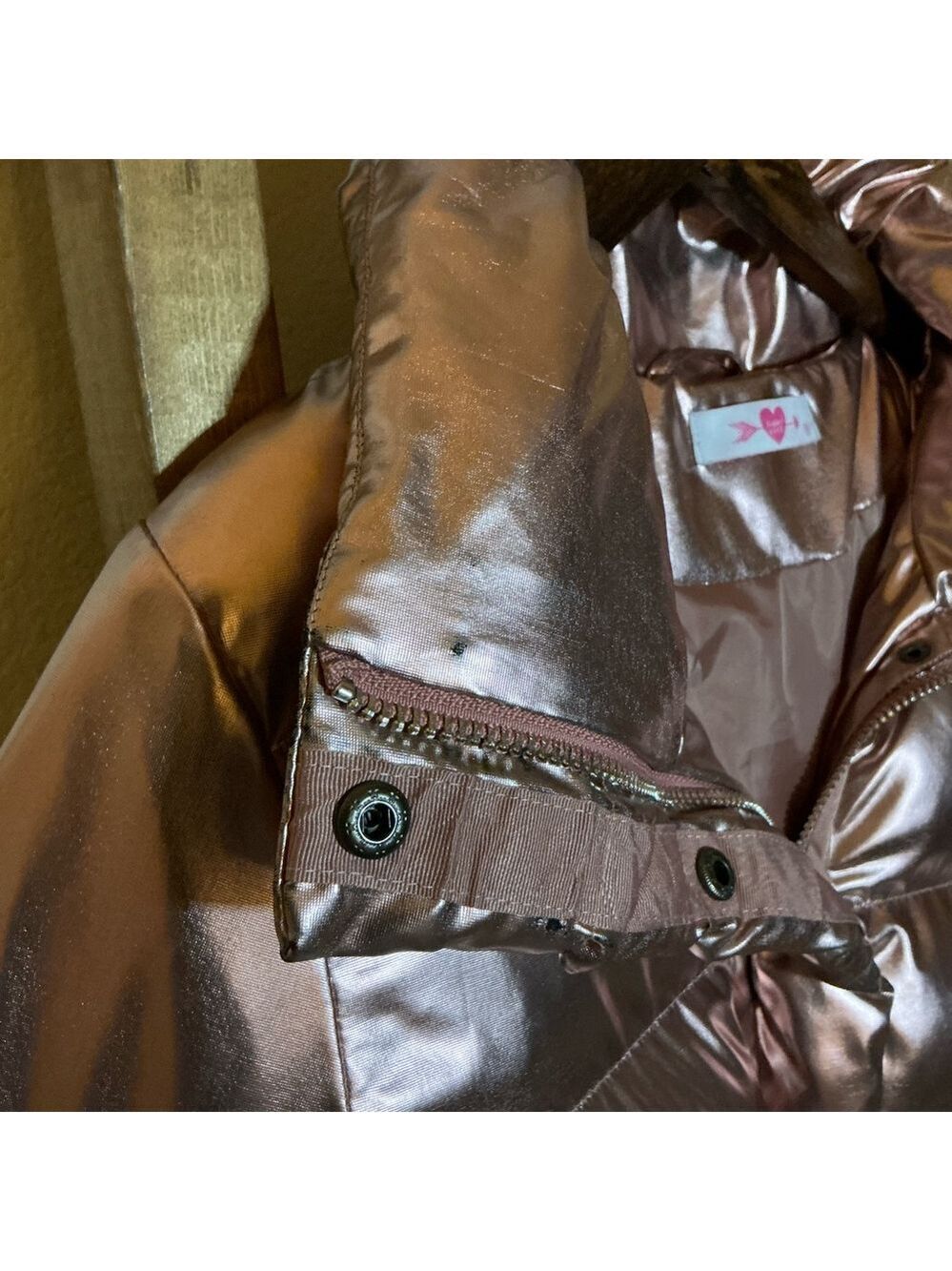 Buddy Love Rose Gold Puffer Jacket Medium - Picture 8 of 12
